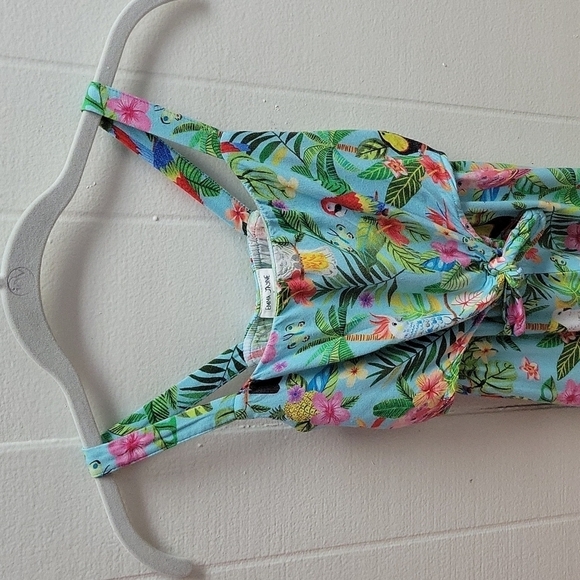 Emma Jayne x H&M Jumpsuit tropical Rainforest Girls Size 4-5 - Picture 4 of 9